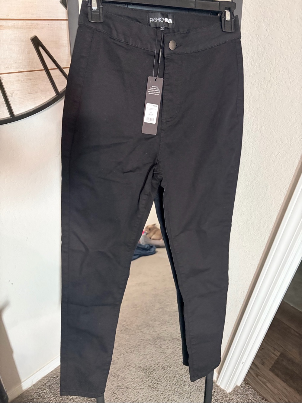 Fashion Nova Black Men's Slim Chinos